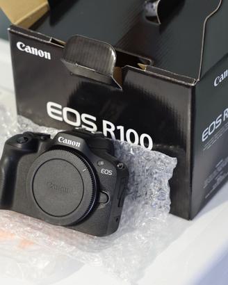 Combo Canon R100 + RF 16 2.8 STM