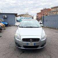 Fiat Croma 2.4 Multijet 20V aut. Must