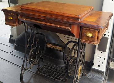 Macchina per cucire ornamentale