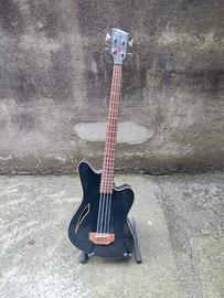 basso acustico elettrificato Charvel surfcaster