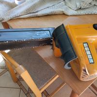 motosega elettrica con custodia 