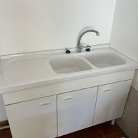 Lavandino due vasche in ceramica