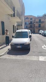 macchina per cucire antica