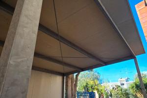 Pesillina per ricovero mezzi