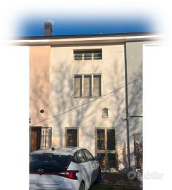 Porzione di casa al GREZZO