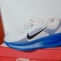 Nike Vomero 18 SneakerUomo