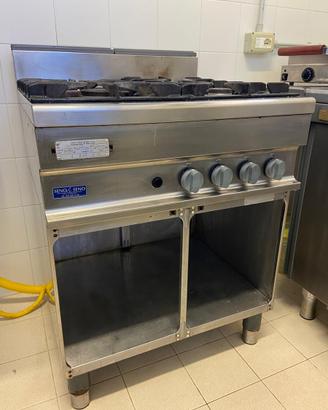 Cucina 4 fuochi