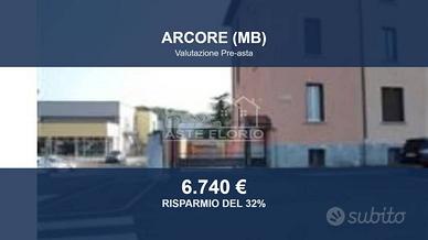 Immobile in asta di 12 m² a Arcore