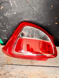 Fanale post destro hyundai i10 2015