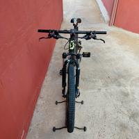 Bicicletta Scott 24 pollici + accessori