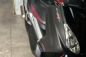 yamaha xmax250