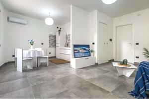 Trilocale con cortile a Su Planu