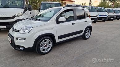 Fiat Panda 1.0 FireFly S&S Hybrid City Cross-PREZZ