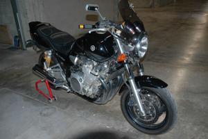 yamaha xjr 1300