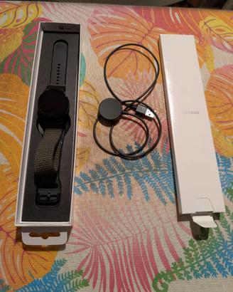 Samsung smart watch FE