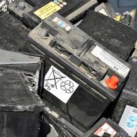 Batterie esauste per auto 