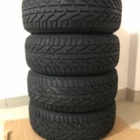 4 pneumatici invernali STRIAL 215/55/16