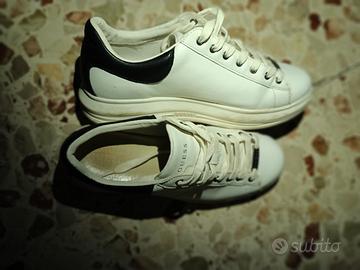 Guess Scarpe Sneakers