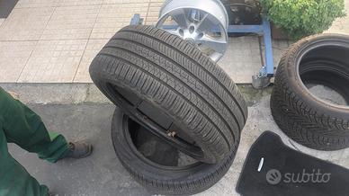 Set di 2 Pneumatici Gomme misura 285-40-R22