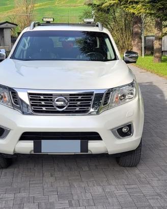 Nissan Navarra Trek-1 Pick-Up Autocarro N1