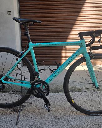Bianchi Specialissima Sram Red eTap