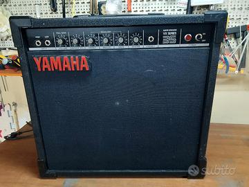 AMPLIFICATORE YAMAHA