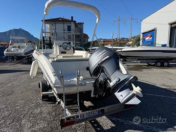 open 6 metri yamaha 40 e rimorchio