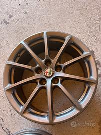 4 cerchi alfa Romeo 17 originali