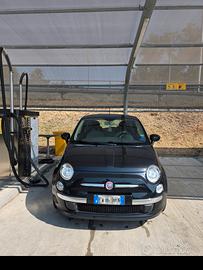 Fiat500 1.2 lounge  2014 / 82.400 km