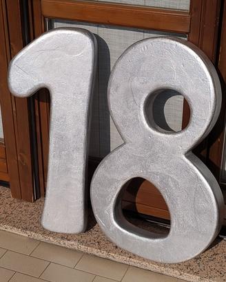 Numeri 1 e 8 grandi e robusti x feste