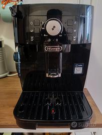 Macchina da caffè De Longhi magnifica S
