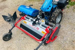 Motocoltivatore Bcs 730 con trincia