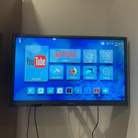 Tv led 32” Hitachi con smart tv box