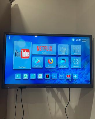 Tv led 32” Hitachi con smart tv box