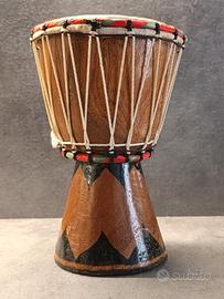 Djembe scolpito a mano - tamburo africano
