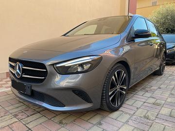MERCEDESCLASSE B 180 D SPORT AUTOMATIC PLUS FULL