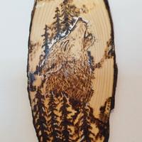 quadro in pirografia su legno-lupo