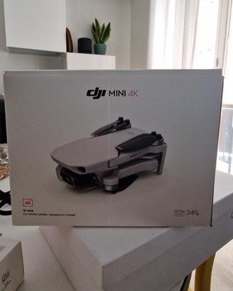 Drone DJI Mini4K FlyMoreCombo (249g) + borsa 