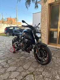 Yamaha mt-07