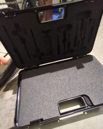 Valigia tecnica antiurto con foam modulare