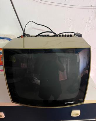 Televisore vintage Autovox Stile 1