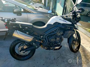 Triumph Tiger XC800