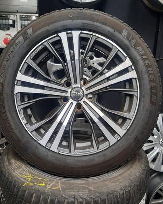 4 cerchi lega Oz gommati 5 fori