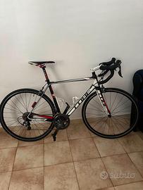 Cube Agree GTC Carbon – Shimano Ultegra 11v