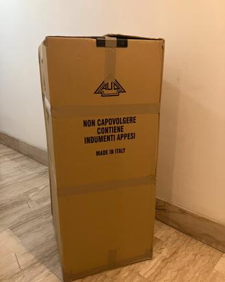 Scatola portaabiti trasloco