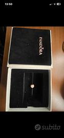 Pandora essende charm
