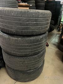 Gomme 285 40 23 range rover sport