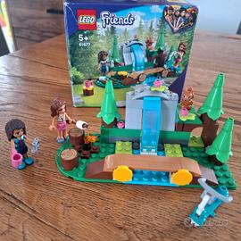 Lego Friends 41677 La Cascata nel bosco