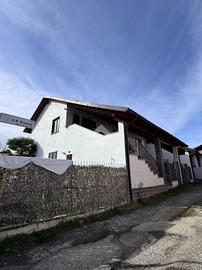 CASA DI CORTE A RIVOLI