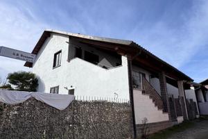 CASA DI CORTE A RIVOLI